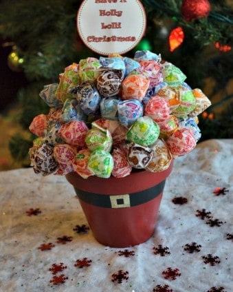 12 Frugal Days of Christmas Day 7: Have A Holly Lolli Christmas- Santa Lollipop Tree