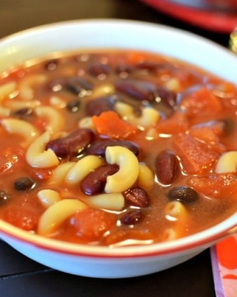 15 Minute Tomato Macaroni & Bean Soup.: A quick and easy family favorite. Also makes a great a freezer meal!