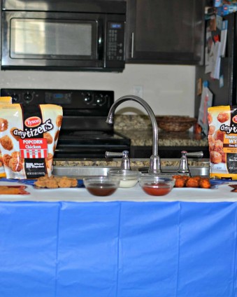 #Ad How To Throw A Movie Party For All Ages #TysonAndAMovie #CollectiveBias