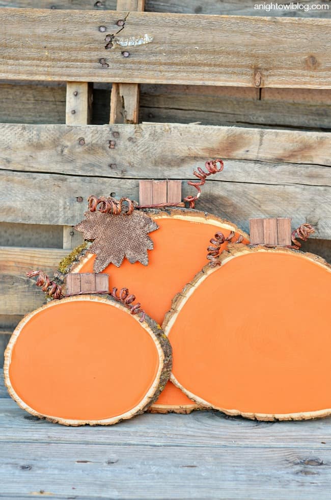 Painted-Wood-Slice-Pumpkins-6