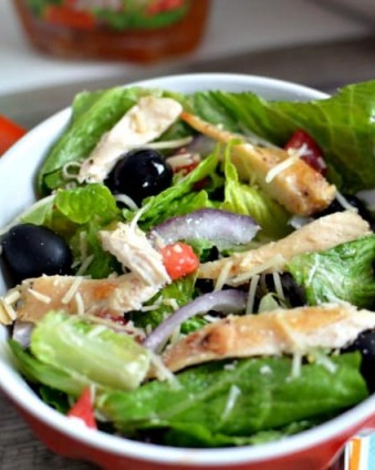 AD Olive Garden Inspired Chicken Salad | Tastefully Frugal #CollectiveBias #SimpleSatisfyingSalads #EverydayEffortless