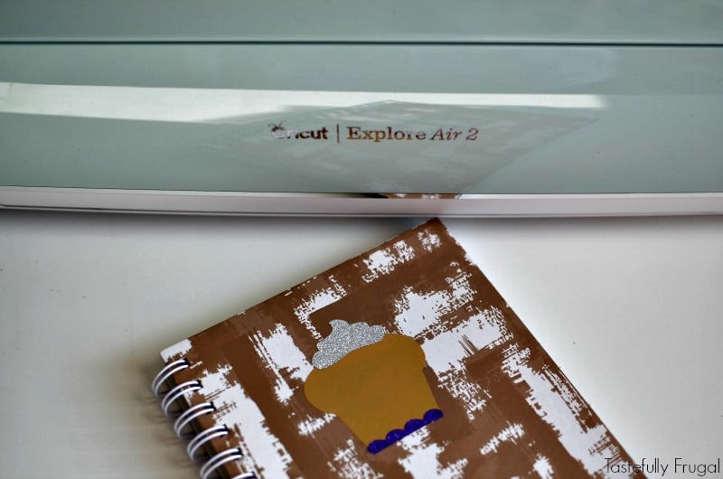 DIY Fall Journal: Make this fun journal to keep track of things in minutes with the Cricut Explore Air 2 | Tastefully Frugal