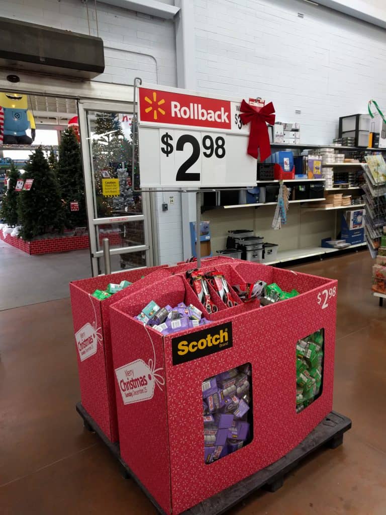 DIY Marine Corp Wrapping Paper: Create special wrapping paper for the military man in your life with this wrapping paper AD #WrapGiveRepeat @Walmart