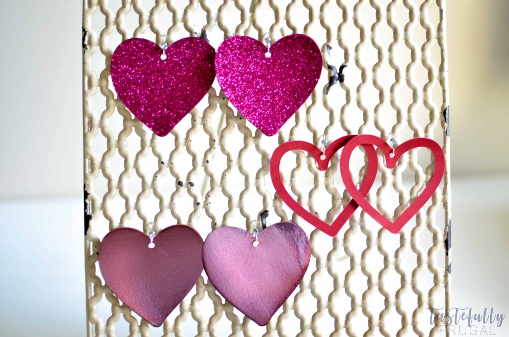 Make these cute earrings for Valentine's Day in 10 minutes or less with Cricut