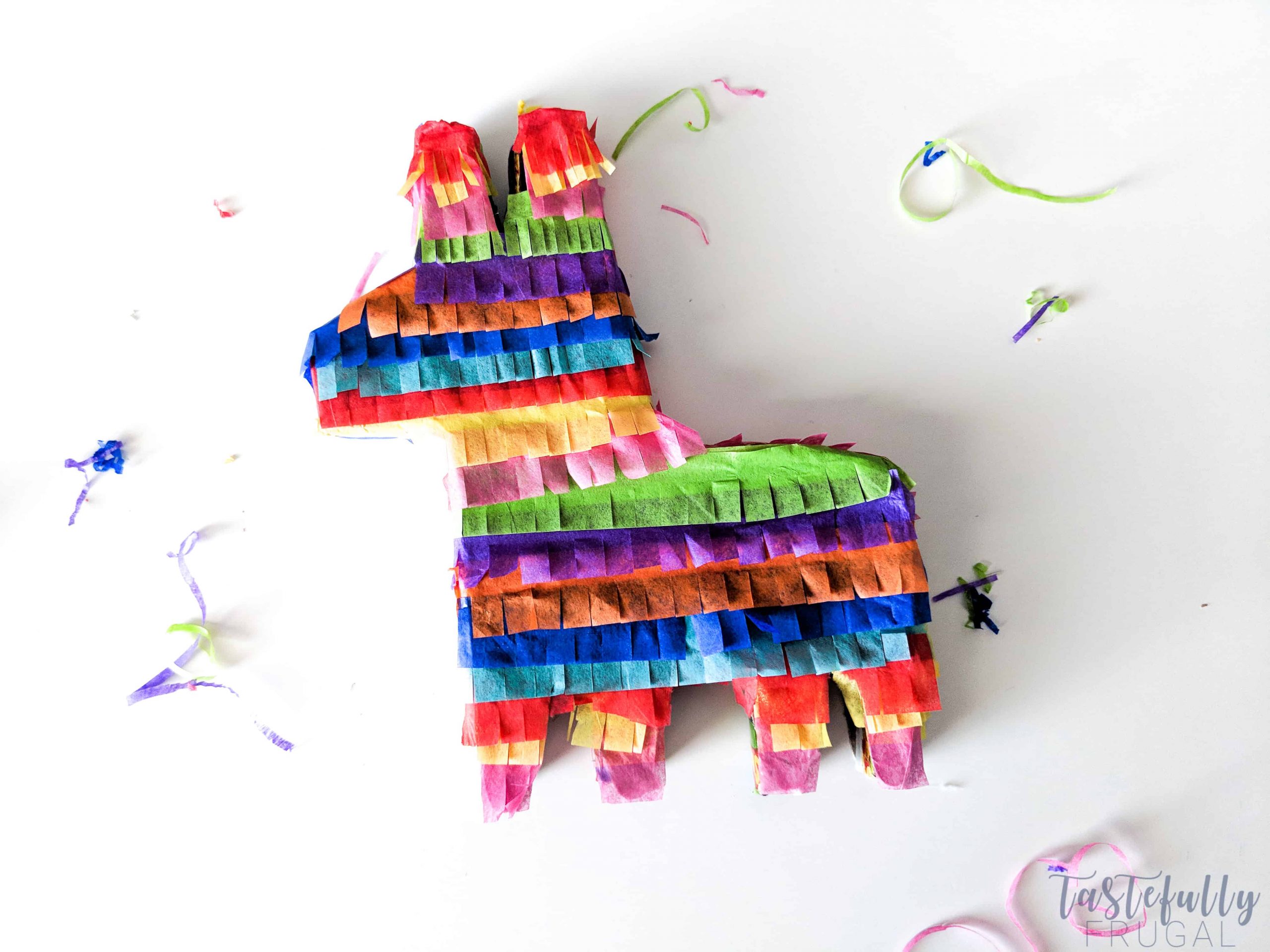 La fábrica de secretos: DIY: Mini piñata