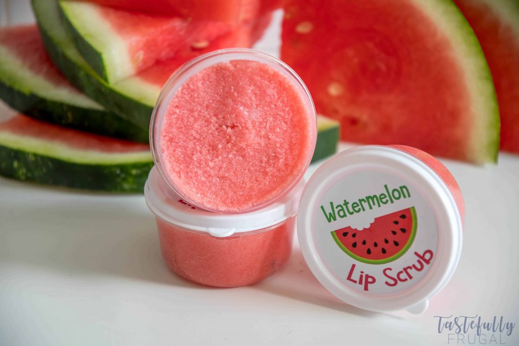 This watermelon lip scrub is easy peasy to make and is a great gift to give!