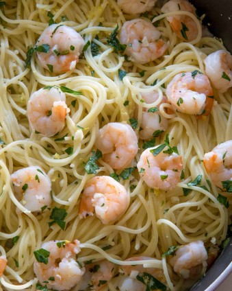 This Shrimp Scampi is a quick and easy dinner recipe is packed full of flavor and is sure to be a crowd pleaser!