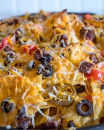This easy nachos recipe is the perfect addition to any tailgate or football party!