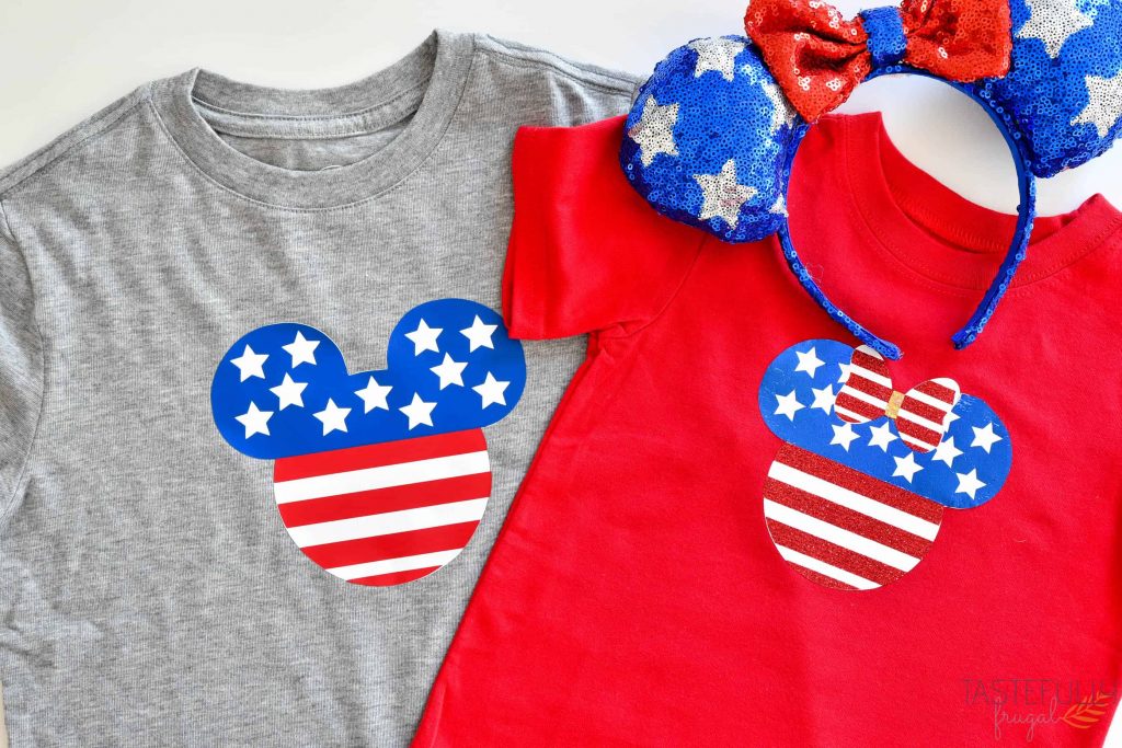 If you're planning a Disneyland trip for the 4th of July, make these Mickey and Minnie Shirts for the whole family!