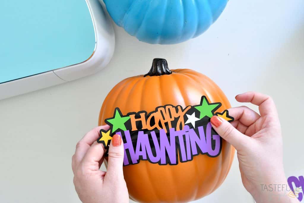 Easy DIY Pumpkins made with your Cricut. Quick Halloween Projects